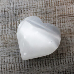 Selenite Heart - 5-6 cm  (SelW-09)