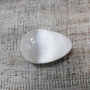 Selenite Egg - 5 - 6 cm  (SelW-11)